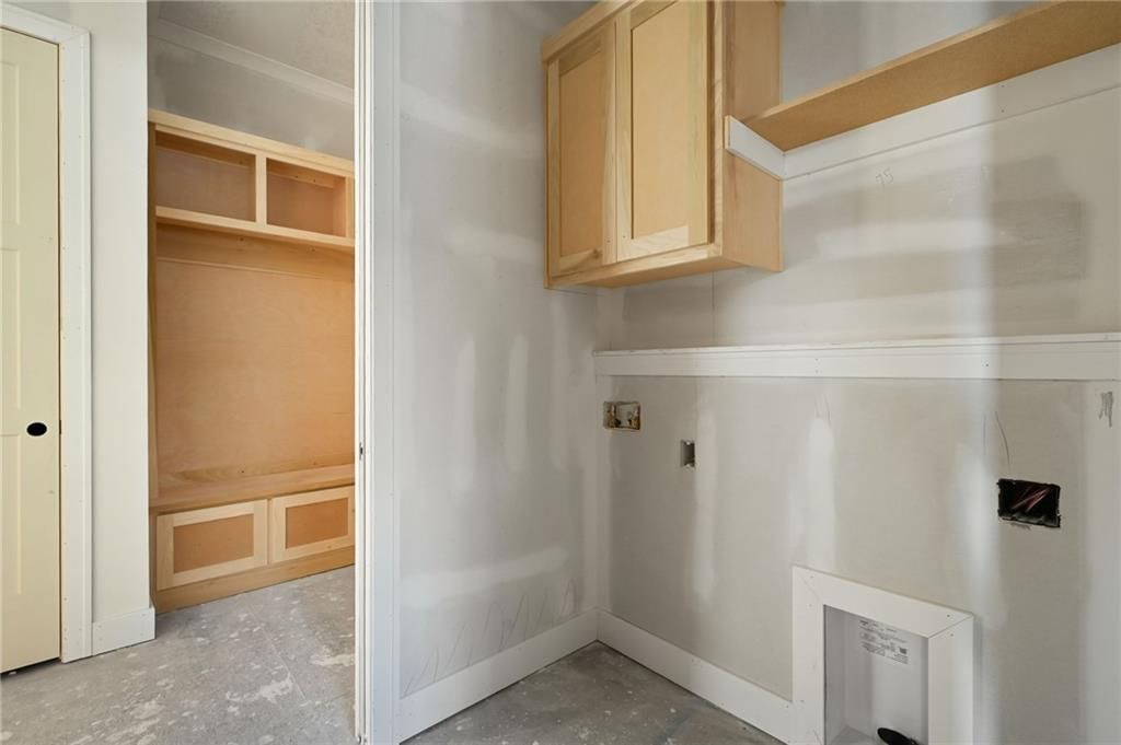 Mudroom built-ins at 905 Savannah Lane, Greenwood, MO 64034
