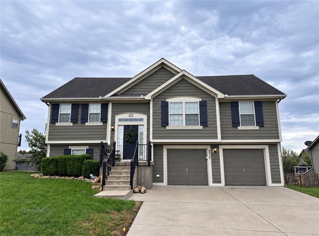 8935 NE 116th Place, Kansas City, MO