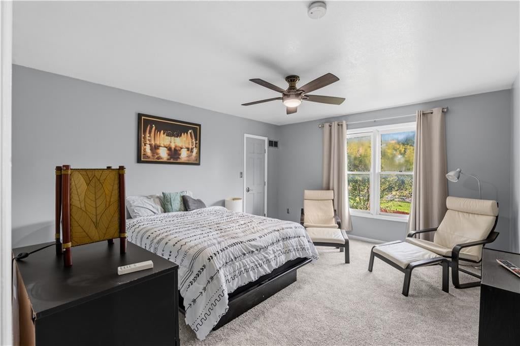 Photo 27 of 36 - 7407 Marion Avenue, Kansas City, MO 64133