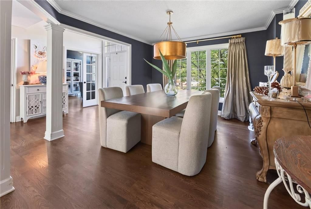 5449 NE Northgate Crossing, Lee's Summit, MO: listing photo 2
