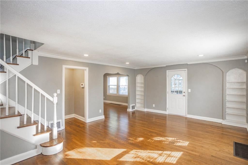7411 Forest Avenue, Kansas City, MO: listing photo 3