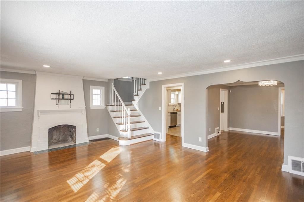 7411 Forest Avenue, Kansas City, MO