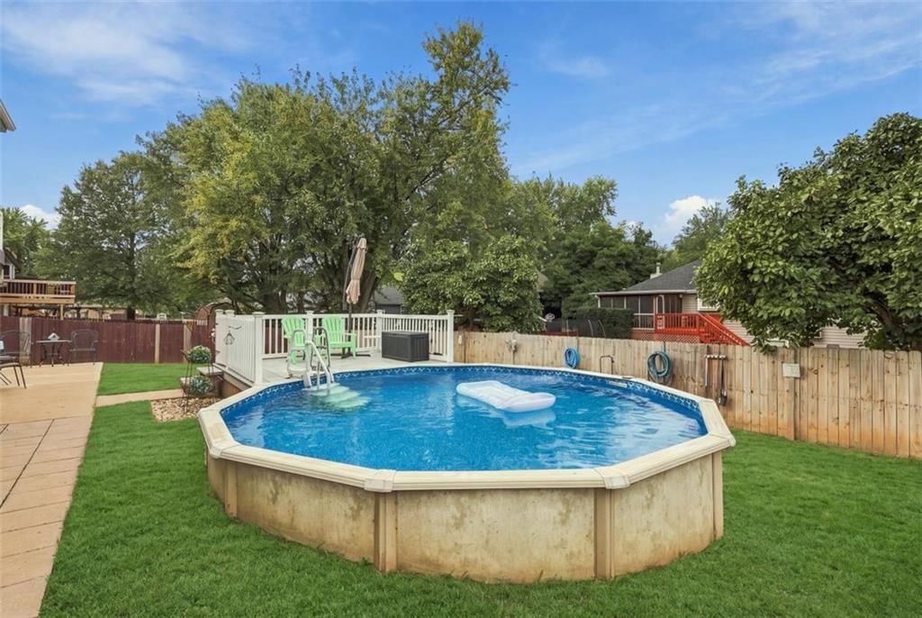 Photo 57 of 65 - 1742 S 105th Street, Edwardsville, KS 66111