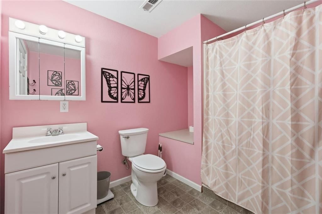 Photo 39 of 65 - 1742 S 105th Street, Edwardsville, KS 66111