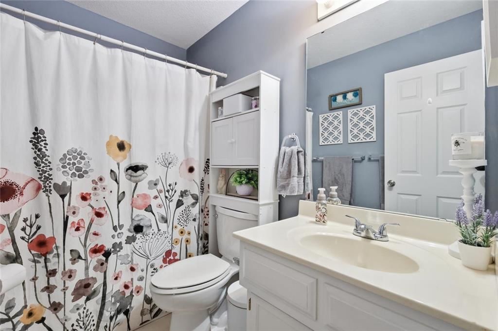 Photo 30 of 65 - 1742 S 105th Street, Edwardsville, KS 66111