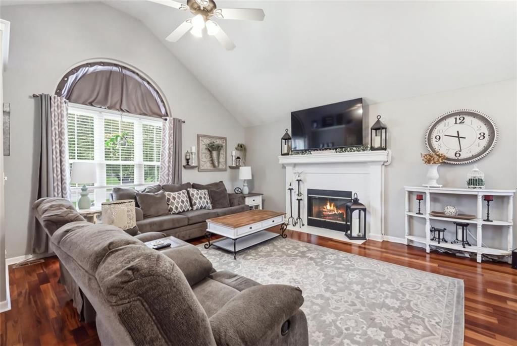 Photo 8 of 65 - 1742 S 105th Street, Edwardsville, KS 66111