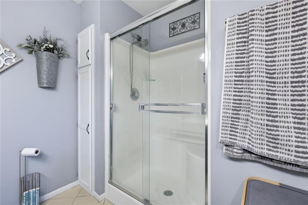 Photo 25 of 65 - 1742 S 105th Street, Edwardsville, KS 66111