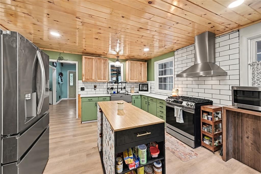 Photo 12 of 37 - 14900 E Kentucky Road, Independence, MO 64050