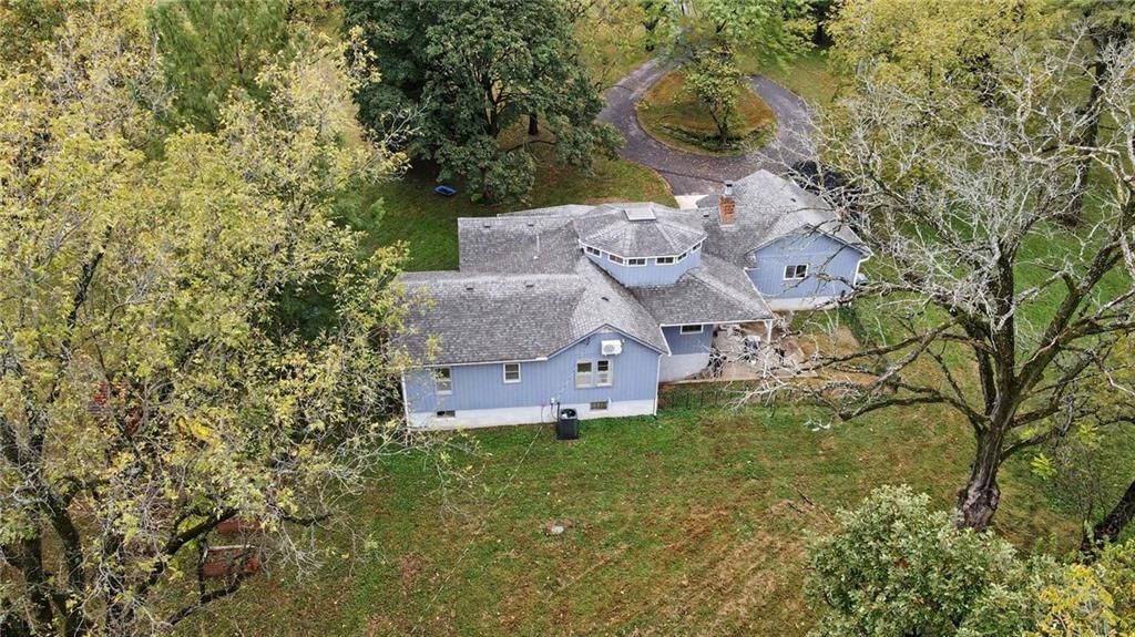 Photo 27 of 37 - 14900 E Kentucky Road, Independence, MO 64050