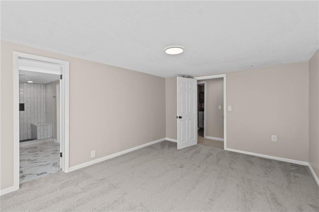 Photo 22 of 38 - 3101 56th Terrace, Kansas City, MO 64119