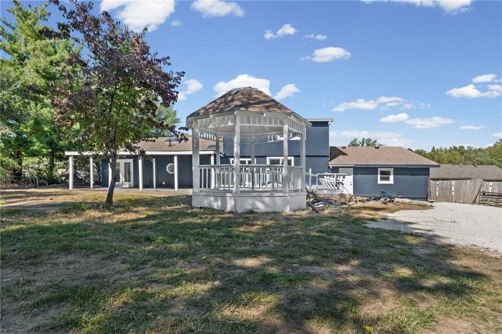 Photo 37 of 38 - 3101 56th Terrace, Kansas City, MO 64119