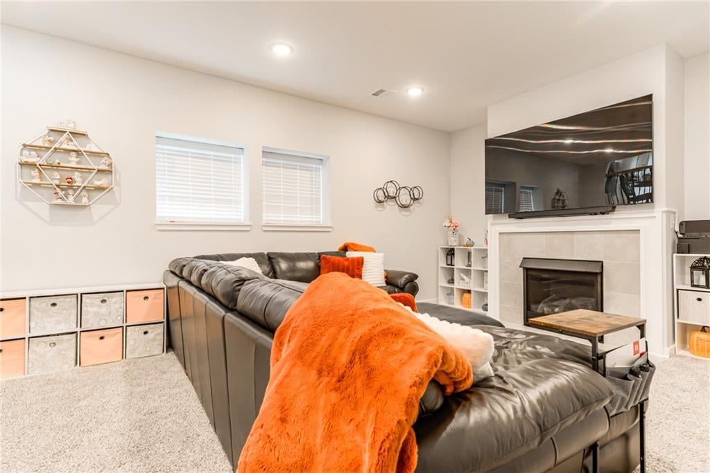 16148 Giorgia Street, Parkville, MO