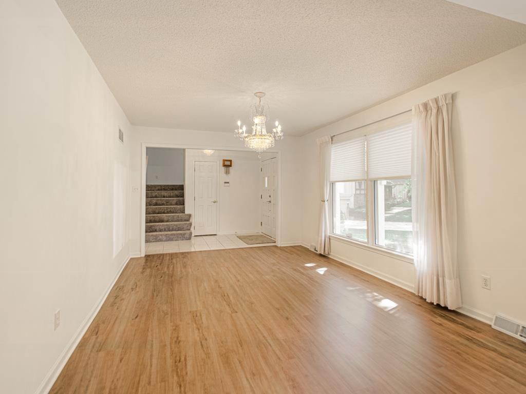 Photo 8 of 48 - 14616 E 43rd Street S, Independence, MO 64055