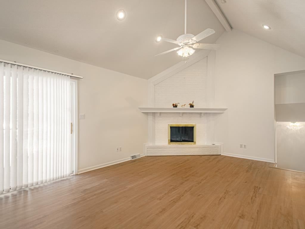 Photo 10 of 48 - 14616 E 43rd Street S, Independence, MO 64055