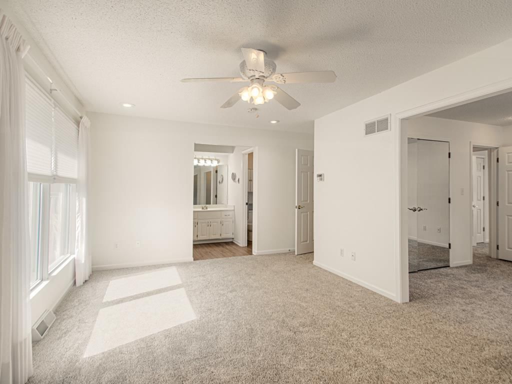 Photo 19 of 48 - 14616 E 43rd Street S, Independence, MO 64055