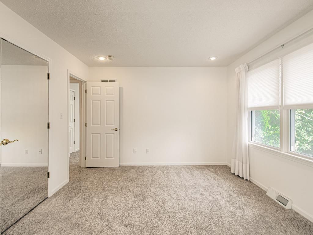 Photo 22 of 48 - 14616 E 43rd Street S, Independence, MO 64055