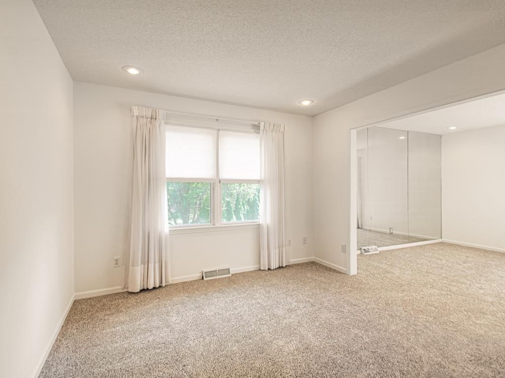 Photo 23 of 48 - 14616 E 43rd Street S, Independence, MO 64055