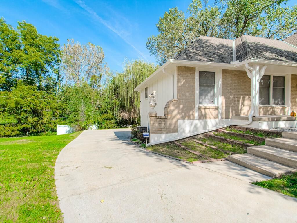 Photo 46 of 48 - 14616 E 43rd Street S, Independence, MO 64055