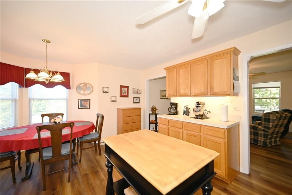 Photo 15 of 31 - 11304 N NASHUA Drive, Kansas City, MO 64155