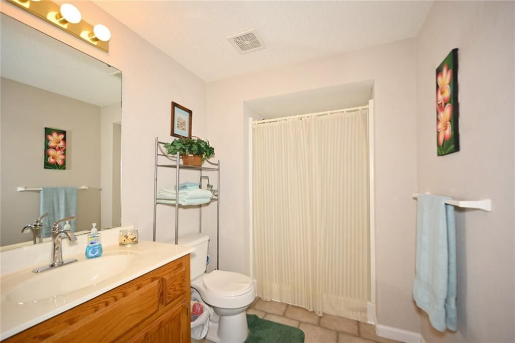 Photo 26 of 31 - 11304 N NASHUA Drive, Kansas City, MO 64155
