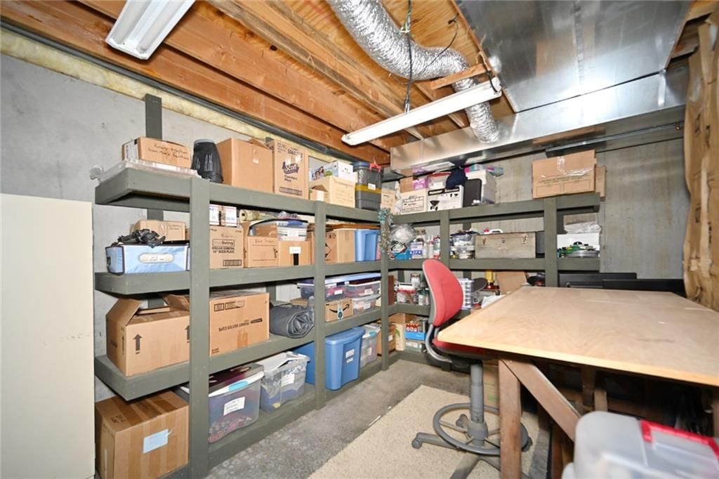 Photo 27 of 31 - 11304 N NASHUA Drive, Kansas City, MO 64155