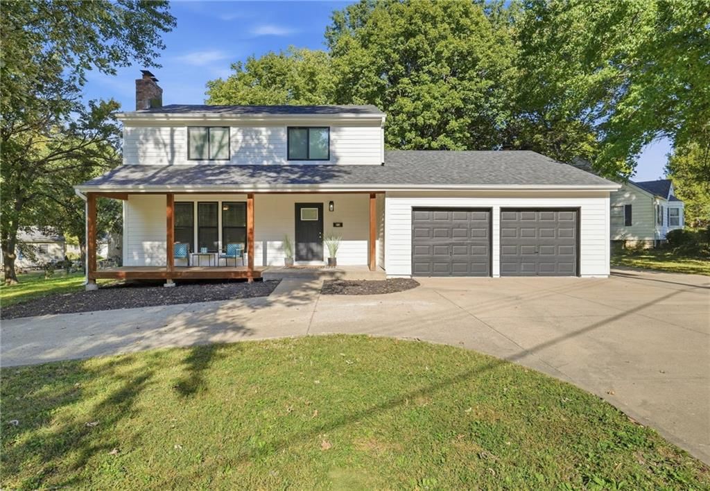 212 W Walnut Street, Belton, MO