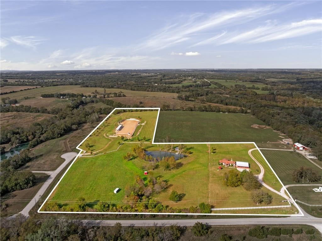 25160 W 223rd Street, Spring Hill, KS: listing photo 2