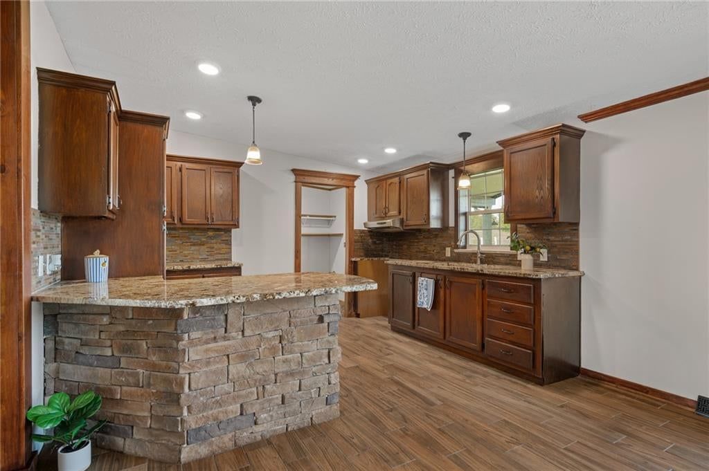 Photo 38 of 78 - 25160 W 223rd Street, Spring Hill, KS 66083