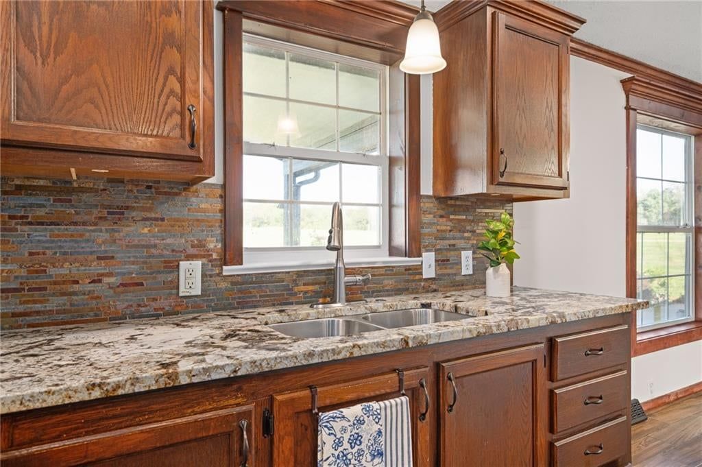 Photo 41 of 78 - 25160 W 223rd Street, Spring Hill, KS 66083