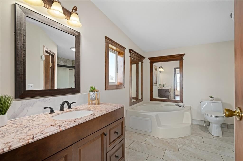 Photo 46 of 78 - 25160 W 223rd Street, Spring Hill, KS 66083