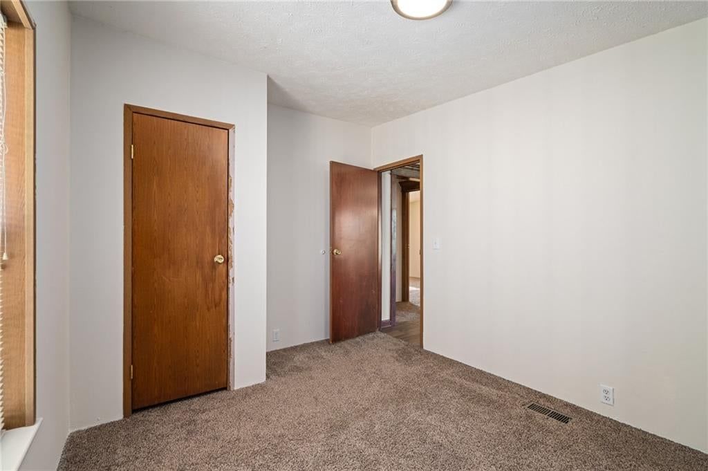 Photo 51 of 78 - 25160 W 223rd Street, Spring Hill, KS 66083