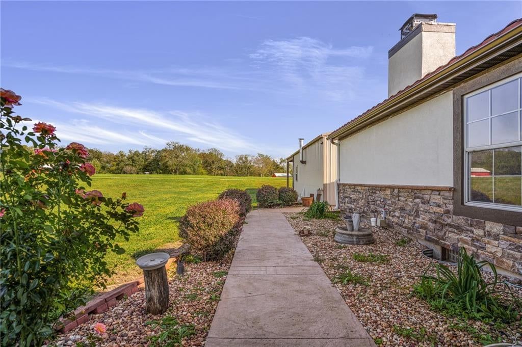 Photo 61 of 78 - 25160 W 223rd Street, Spring Hill, KS 66083