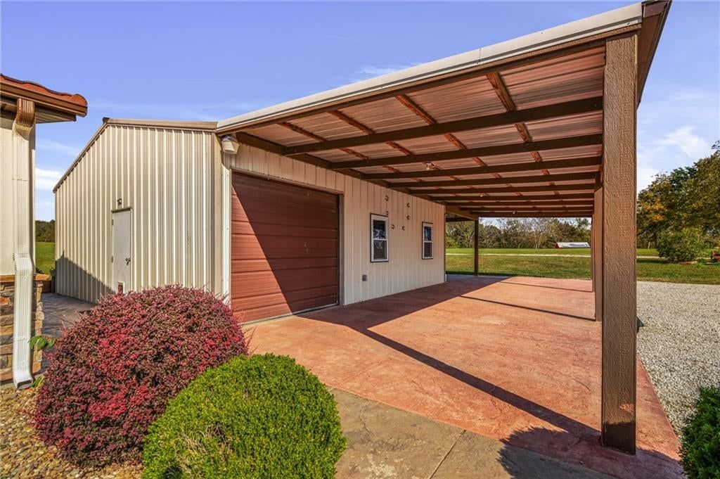 Photo 62 of 78 - 25160 W 223rd Street, Spring Hill, KS 66083