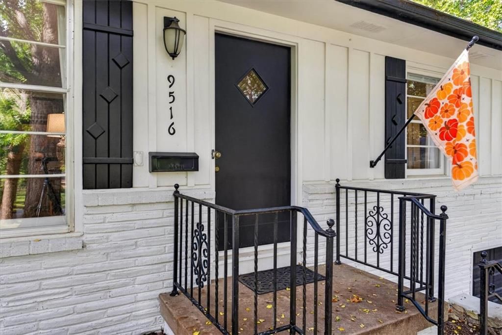 9516 Wyandotte Street, Kansas City, MO