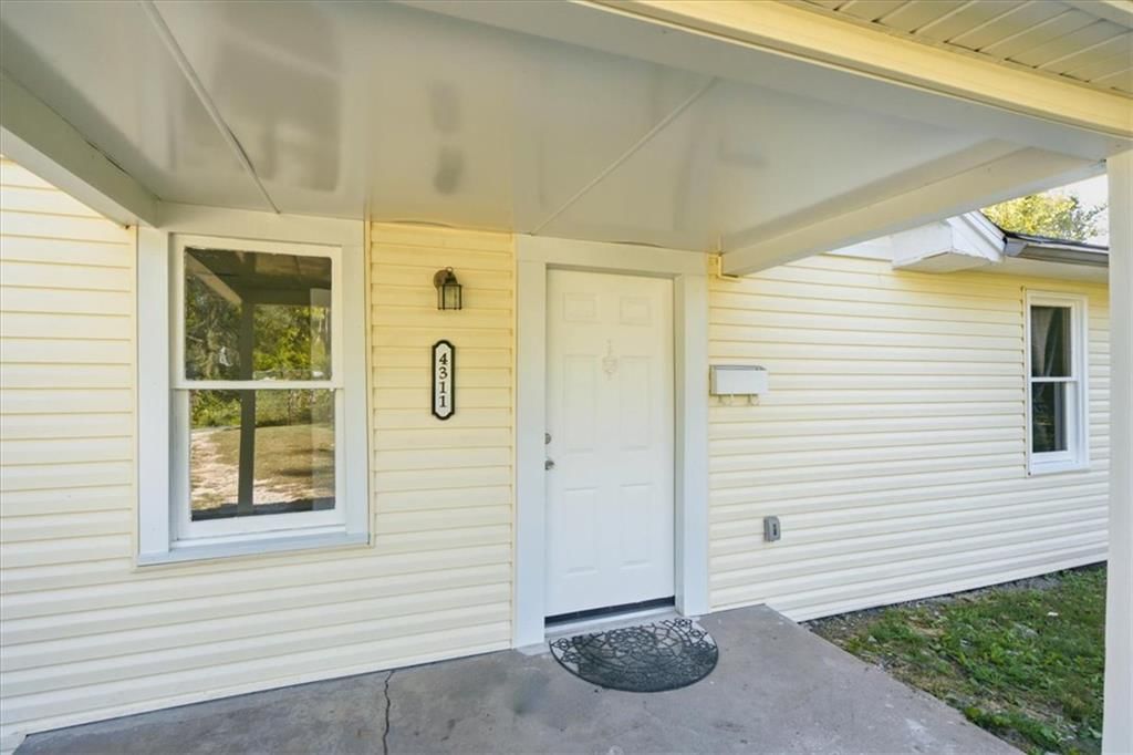 4311 Bales Avenue, Kansas City, MO: listing photo 2