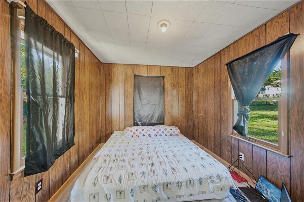 Photo 10 of 27 - 4311 Bales Avenue, Kansas City, MO 64130