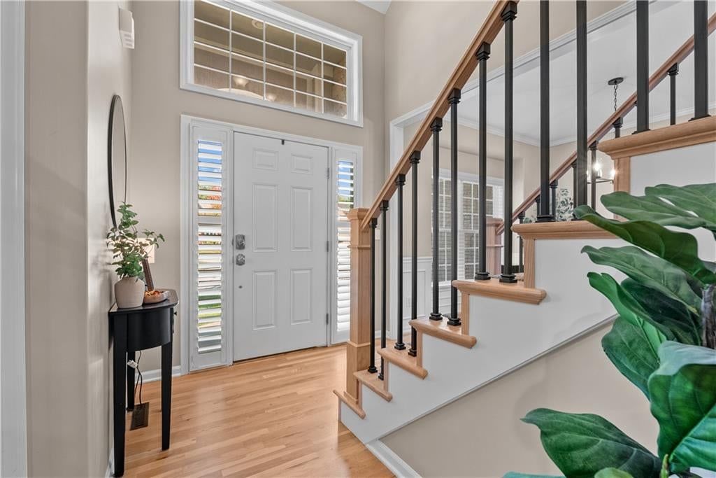 Hardwood floors and wainscoting or board and batten at 15815 E 76th Street, Kansas City, MO 64139