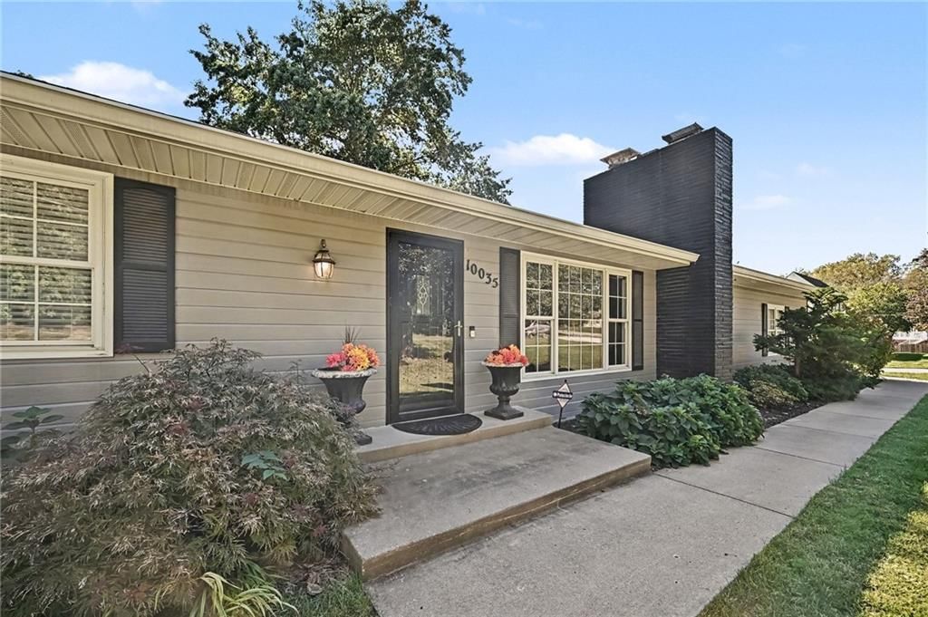 10035 W 55TH Street, Merriam, KS: listing photo 3