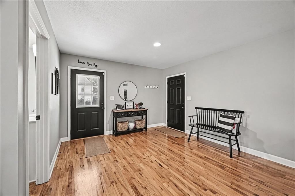 Photo 7 of 50 - 10035 W 55TH Street, Merriam, KS 66203