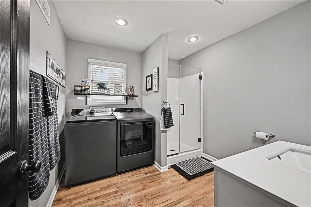 Photo 17 of 50 - 10035 W 55TH Street, Merriam, KS 66203