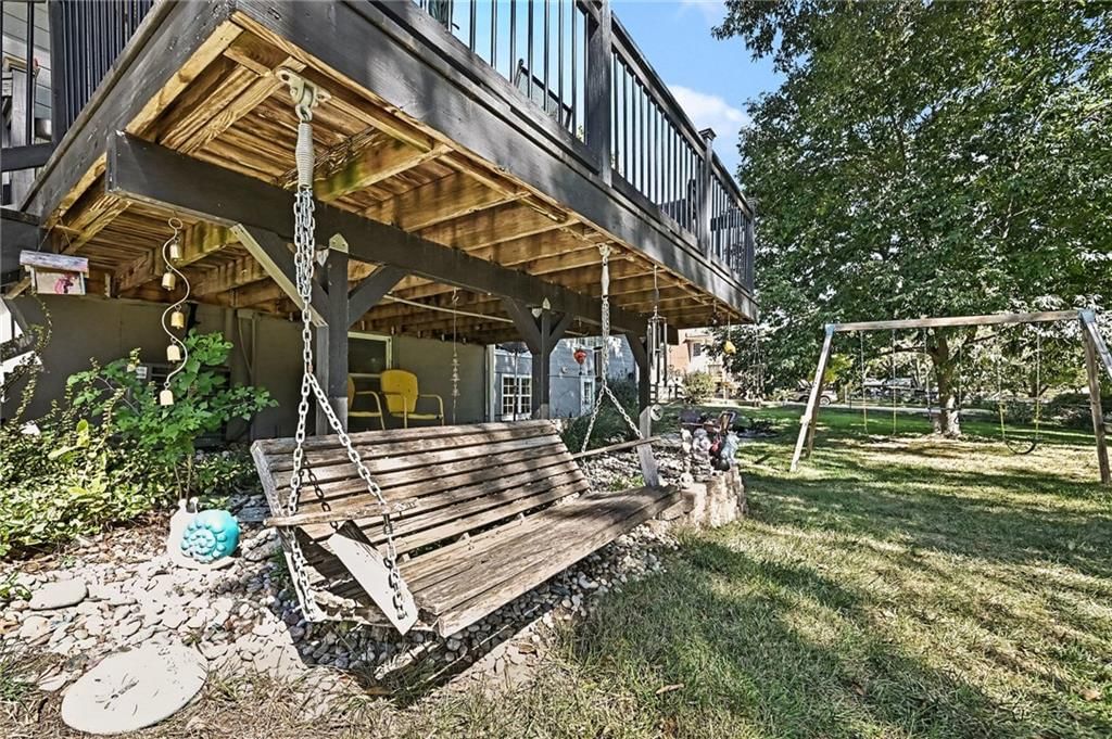 Photo 35 of 50 - 10035 W 55TH Street, Merriam, KS 66203
