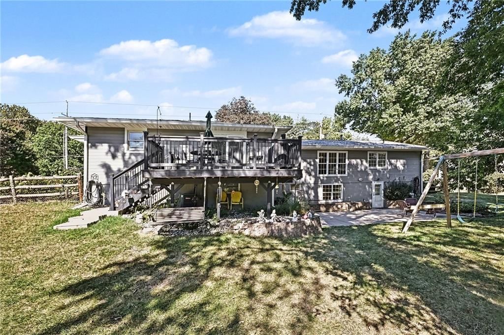 Photo 36 of 50 - 10035 W 55TH Street, Merriam, KS 66203