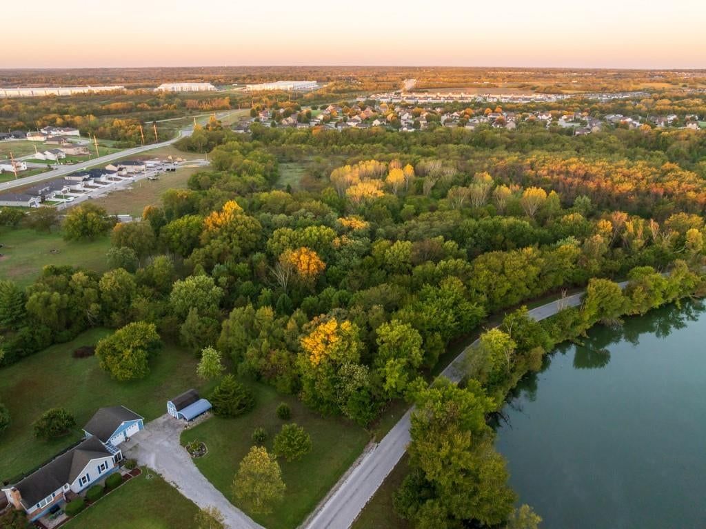 1115 Linda Lane, Raymore, MO: listing photo 2