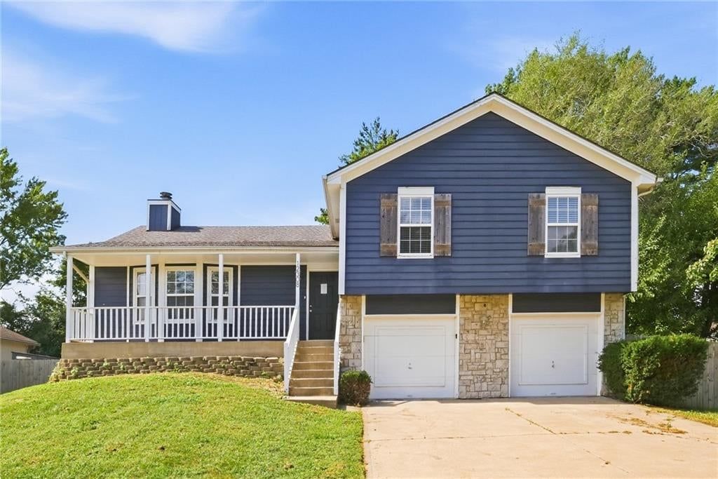 12308 Bristol Avenue, Grandview, MO