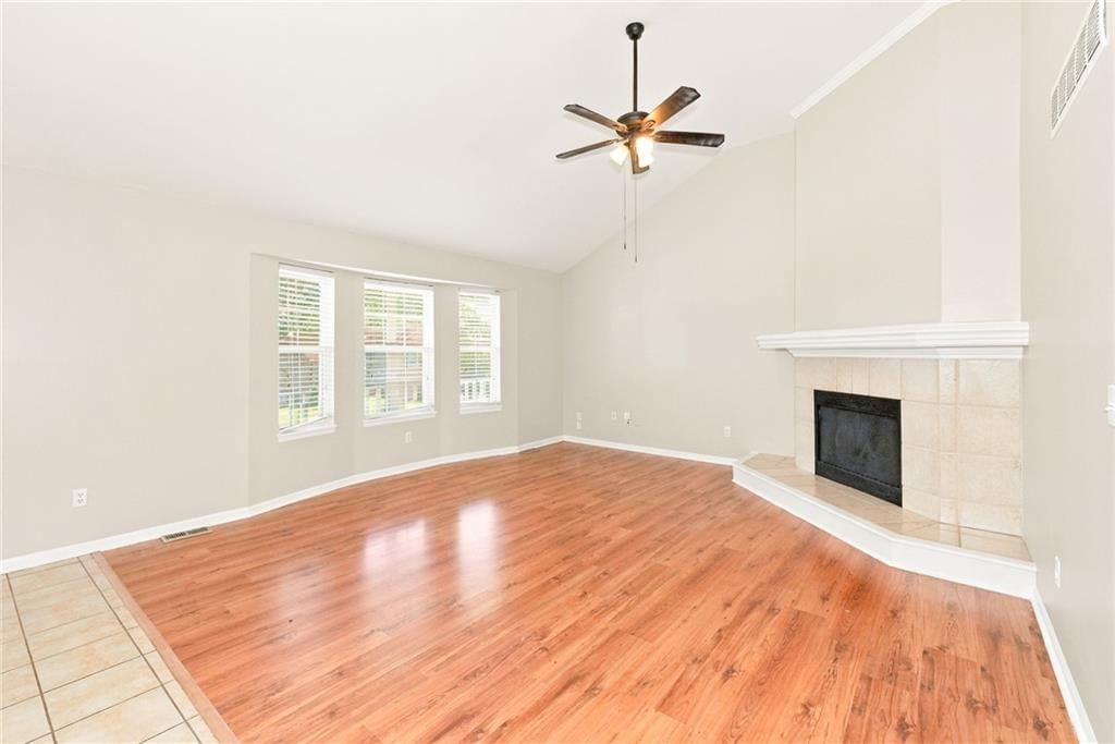 12308 Bristol Avenue, Grandview, MO: listing photo 3