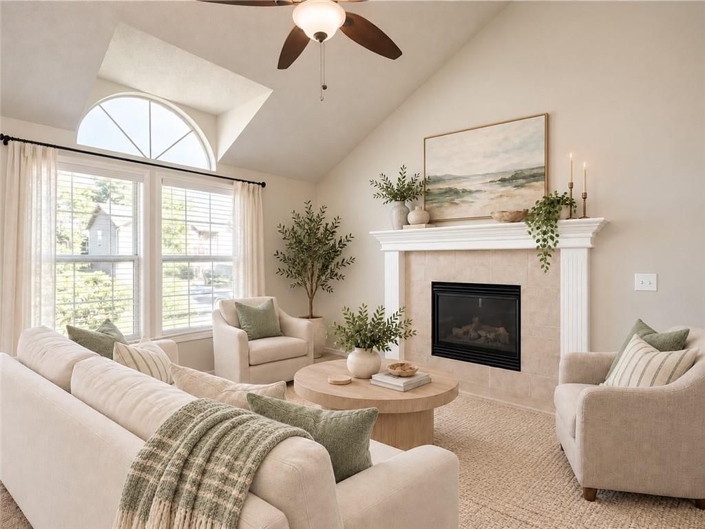 1307 Willow Drive, Greenwood, MO: listing photo 2