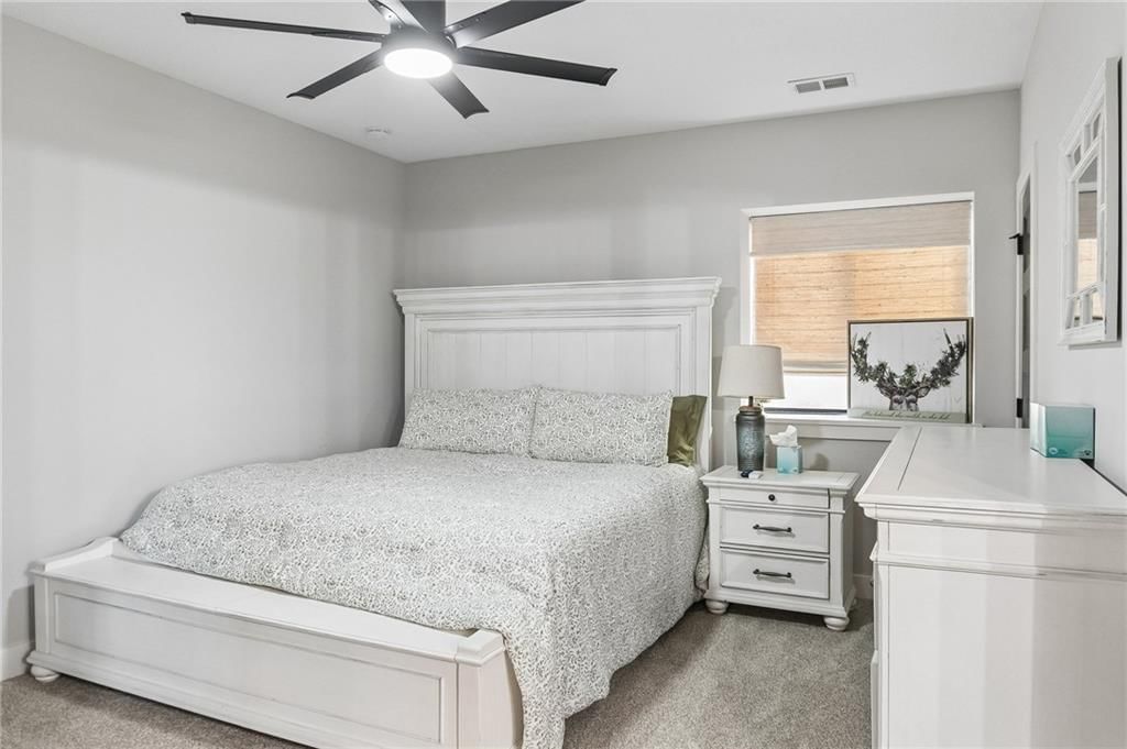 Photo 36 of 48 - 12804 NE 117th Street, Kearney, MO 64060