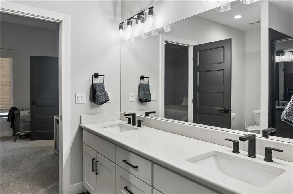 Photo 38 of 48 - 12804 NE 117th Street, Kearney, MO 64060