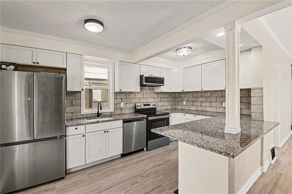 3600 Windsor Avenue, Kansas City, MO: listing photo 2