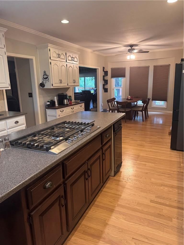 Breakfast nook at 11505 Easley Drive, Lee's Summit, MO 64086